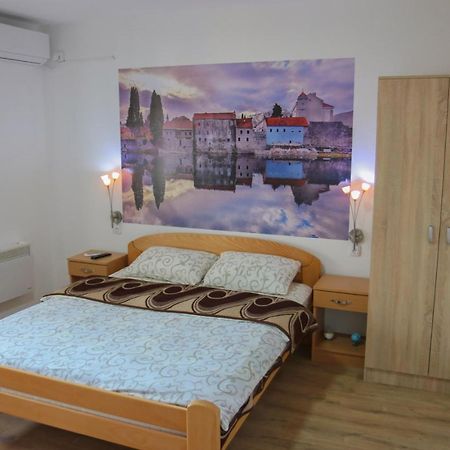 Sobe Mira Apartment Trebinje Bagian luar foto