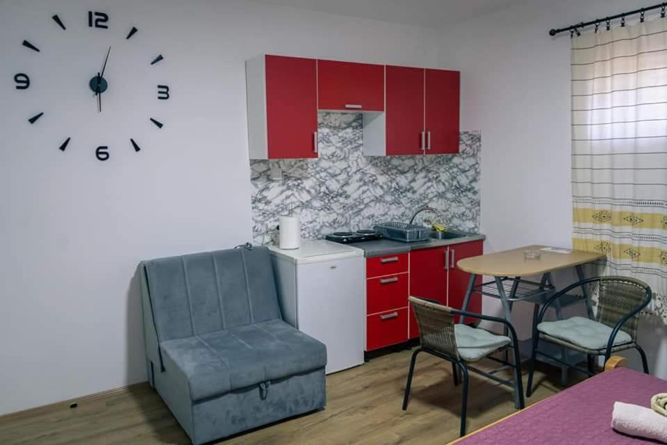 Sobe Mira Apartment Trebinje Bagian luar foto